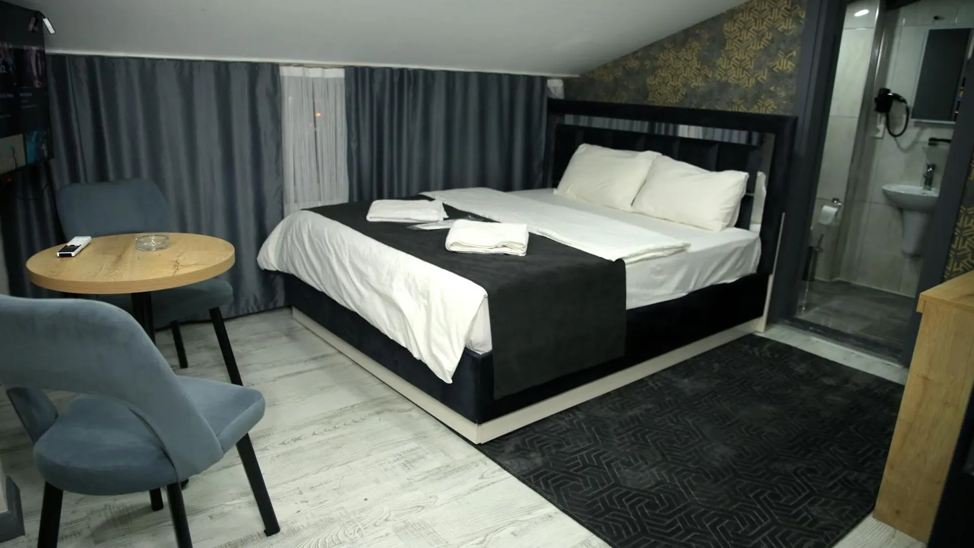 Minimalist Suit Otel Istanbul