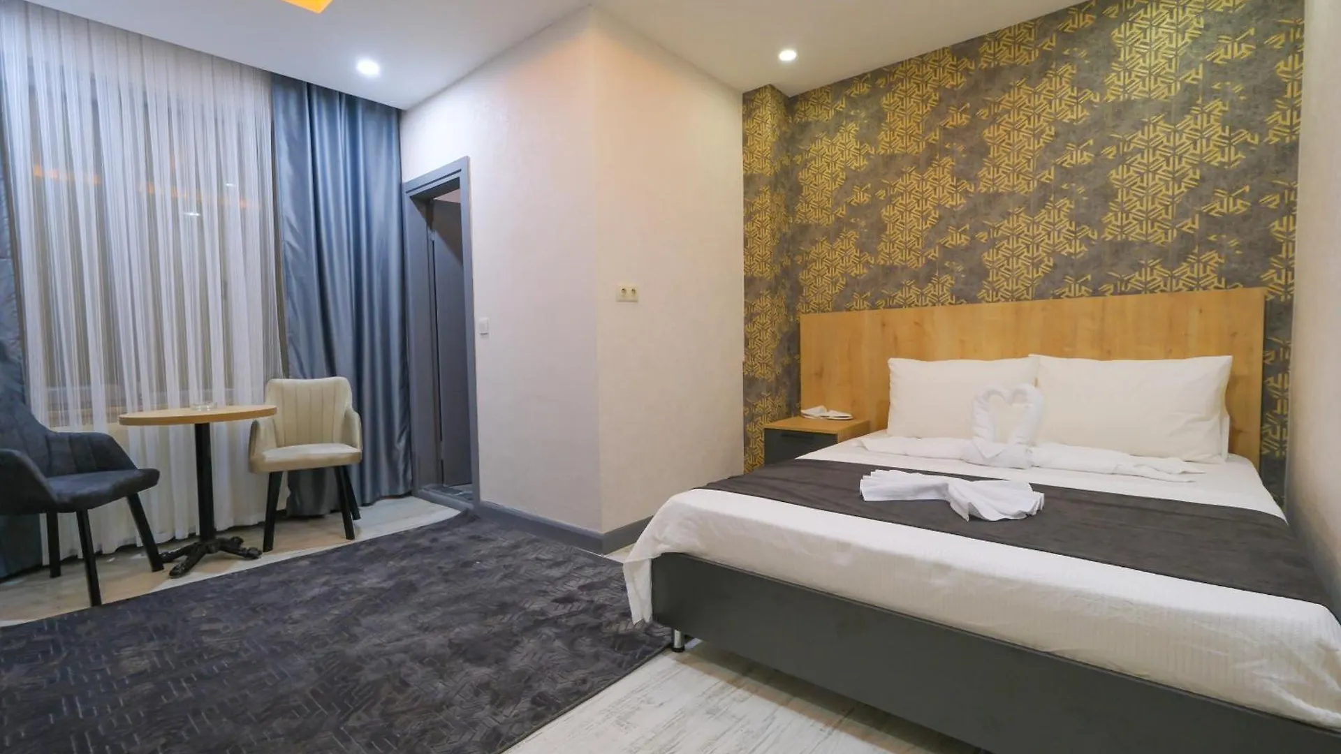 Minimalist Suit Otel Istanbul
