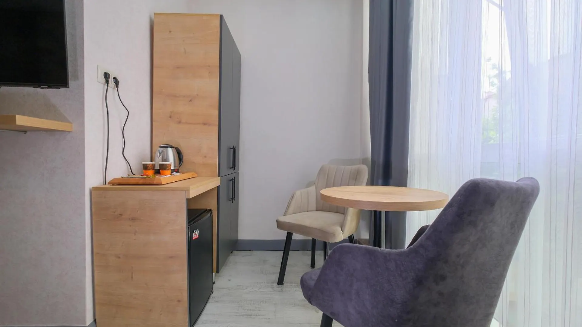 Minimalist Suit Otel Istanbul
