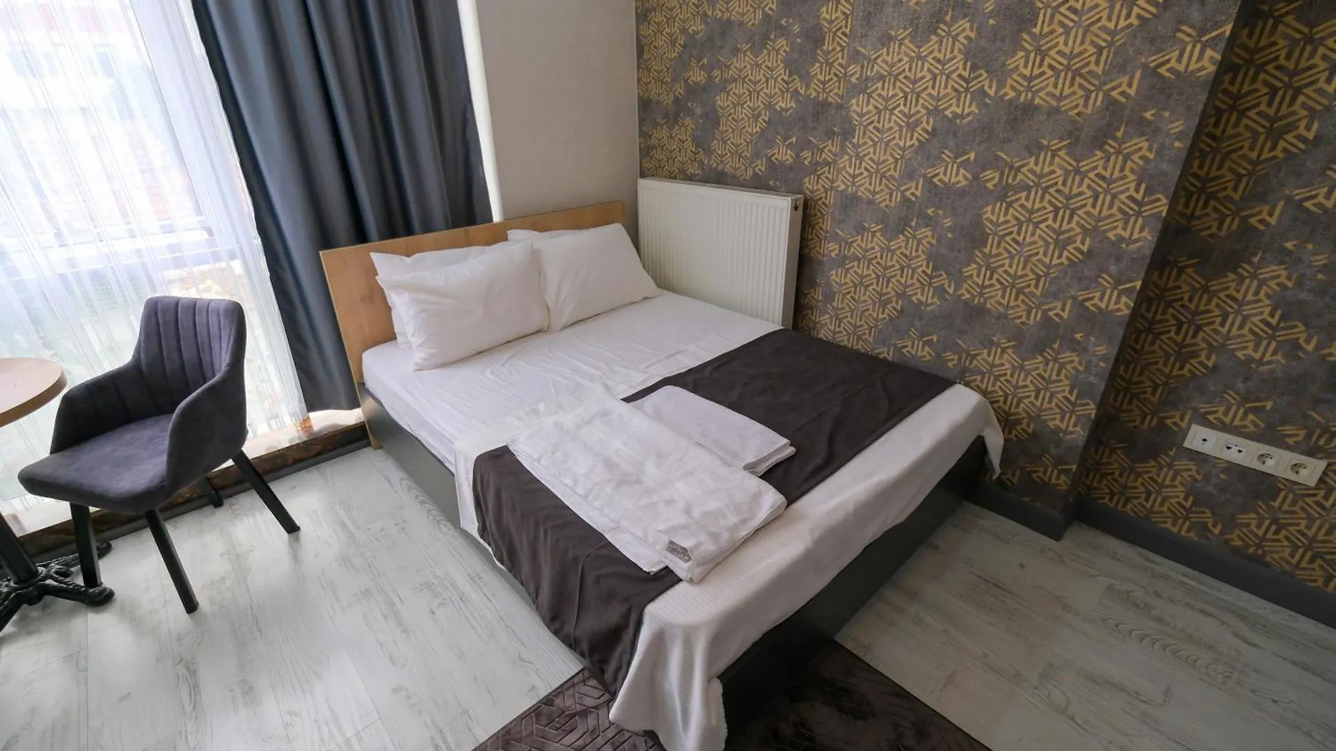 Minimalist Suit Otel Istanbul