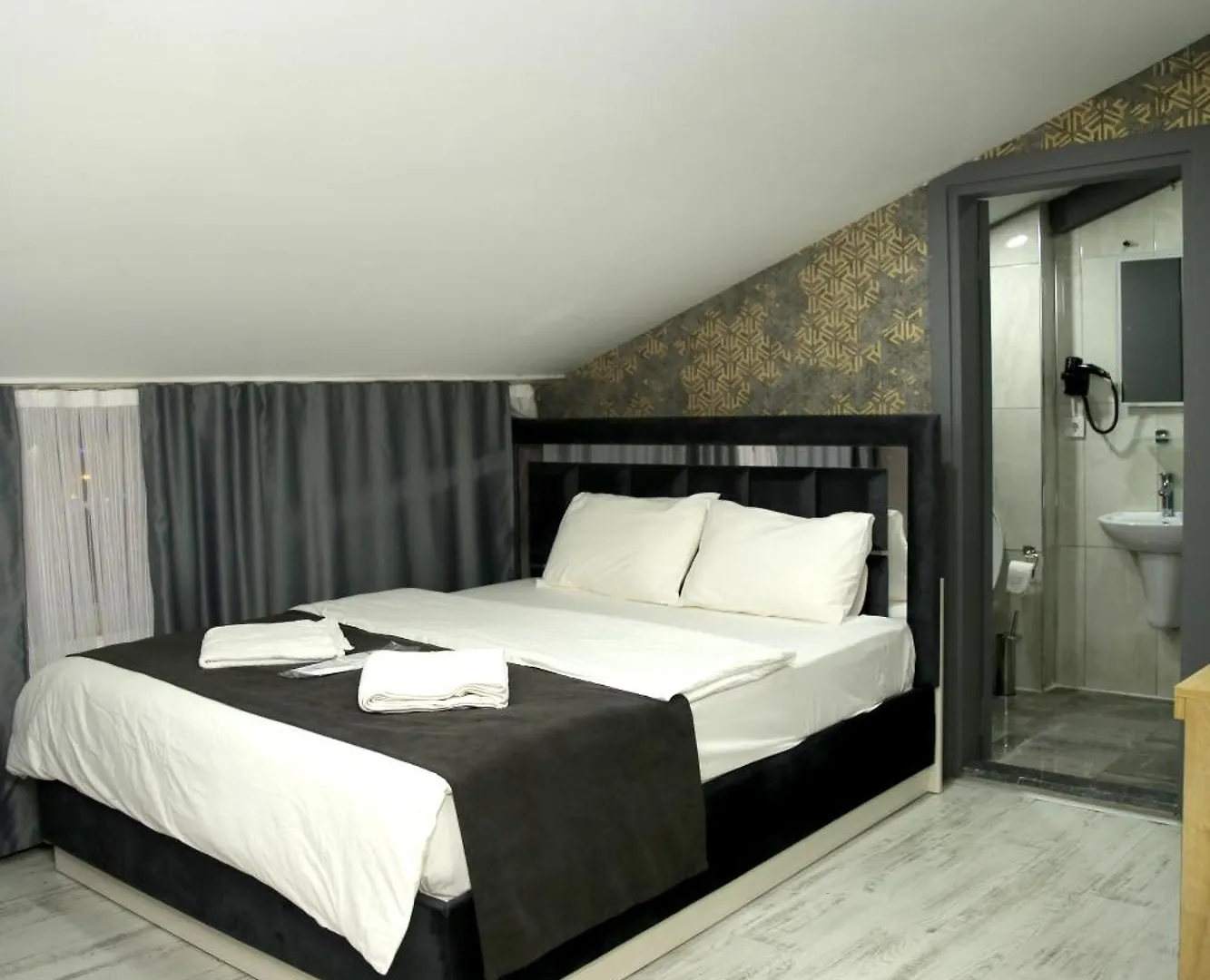 Minimalist Suit Otel Istanbul Hotel